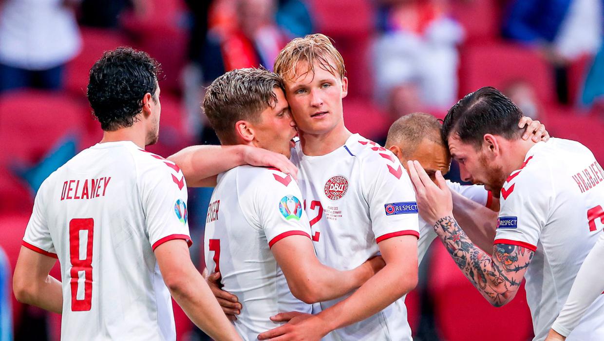 चेक रिपब्लिकलाई हराउँदै डेनमार्क युरोकप फुटबलको सेमिफाइनलमा